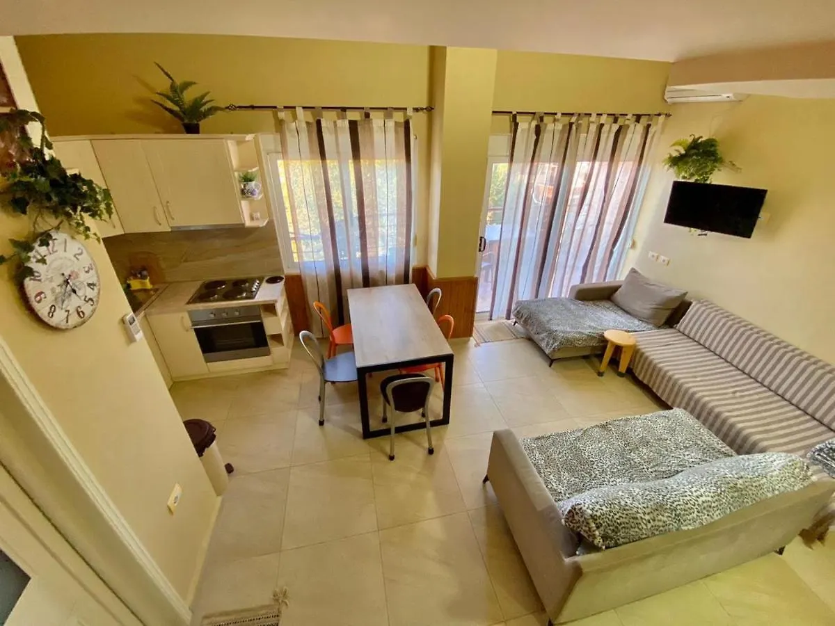 Delight Apartments Golem
