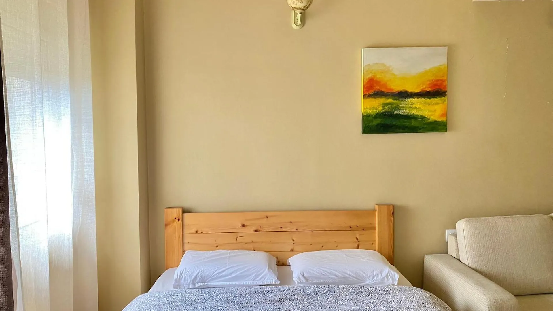 Delight Apartments Golem