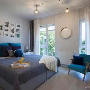 https://olszowa-14-by-the-river-apartment.warsawhotelspoland.com